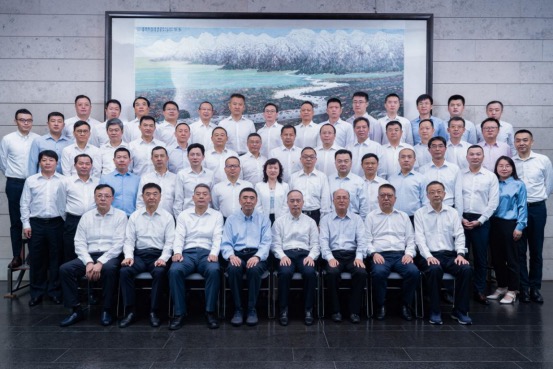 華信郵電認真學(xué)習(xí)徐念沙董事長駐滬企業(yè)座談會講話