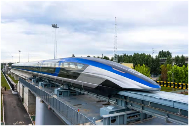 保利華信光傳輸系統(tǒng) 助力世界首套時速600公里高速磁浮交通系統(tǒng)成功下線
